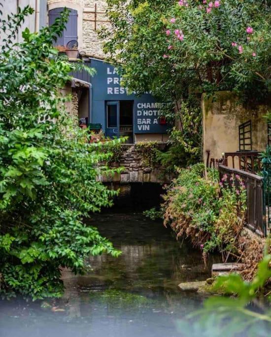 La Loge Familiale: 110M2, Place Rose Goudard, Ac LʼIsle-sur-la-Sorgue Buitenkant foto